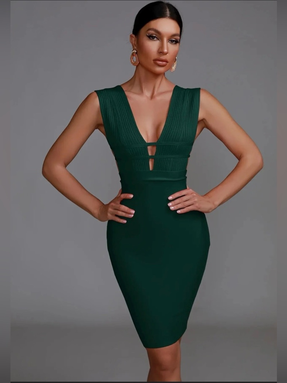 Whoinshop Sexy Deep V Plunge Sleeveless Cutout Bodycon Bandage Cocktail Dress